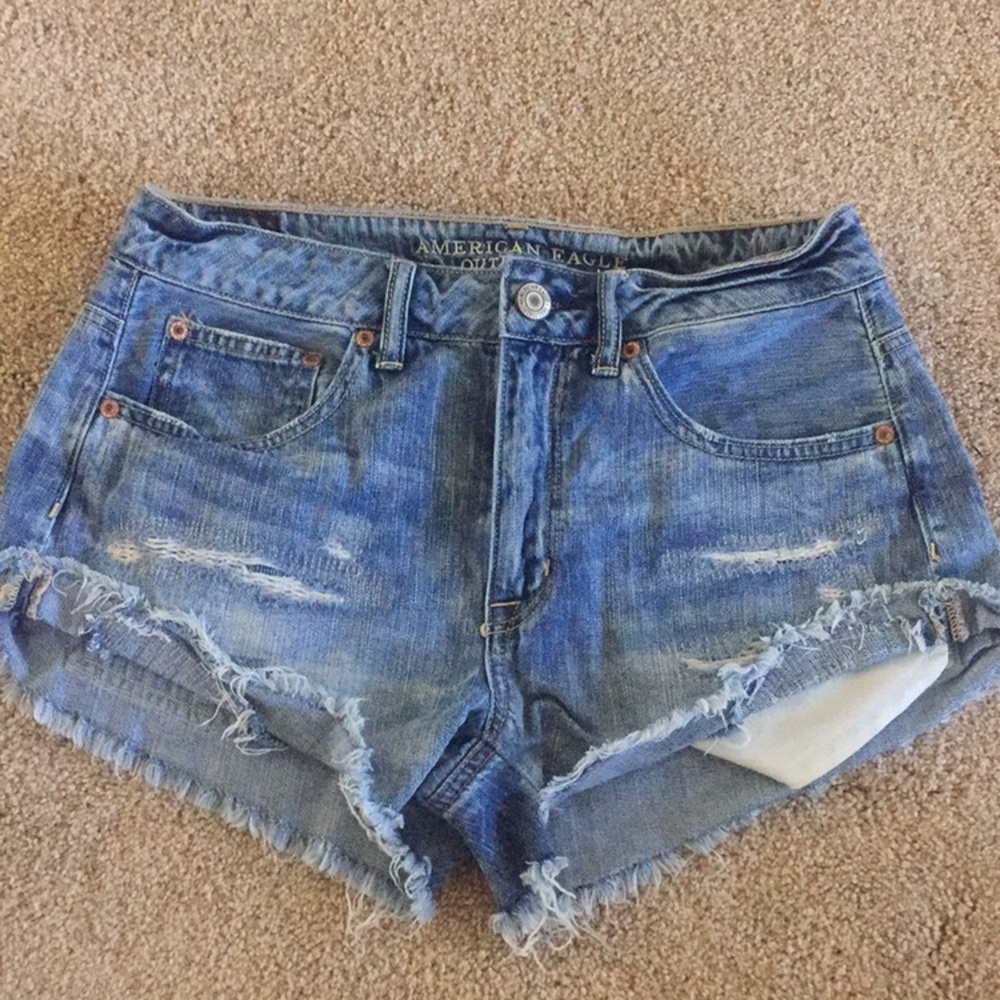 American Eagle High Rise Jean Short